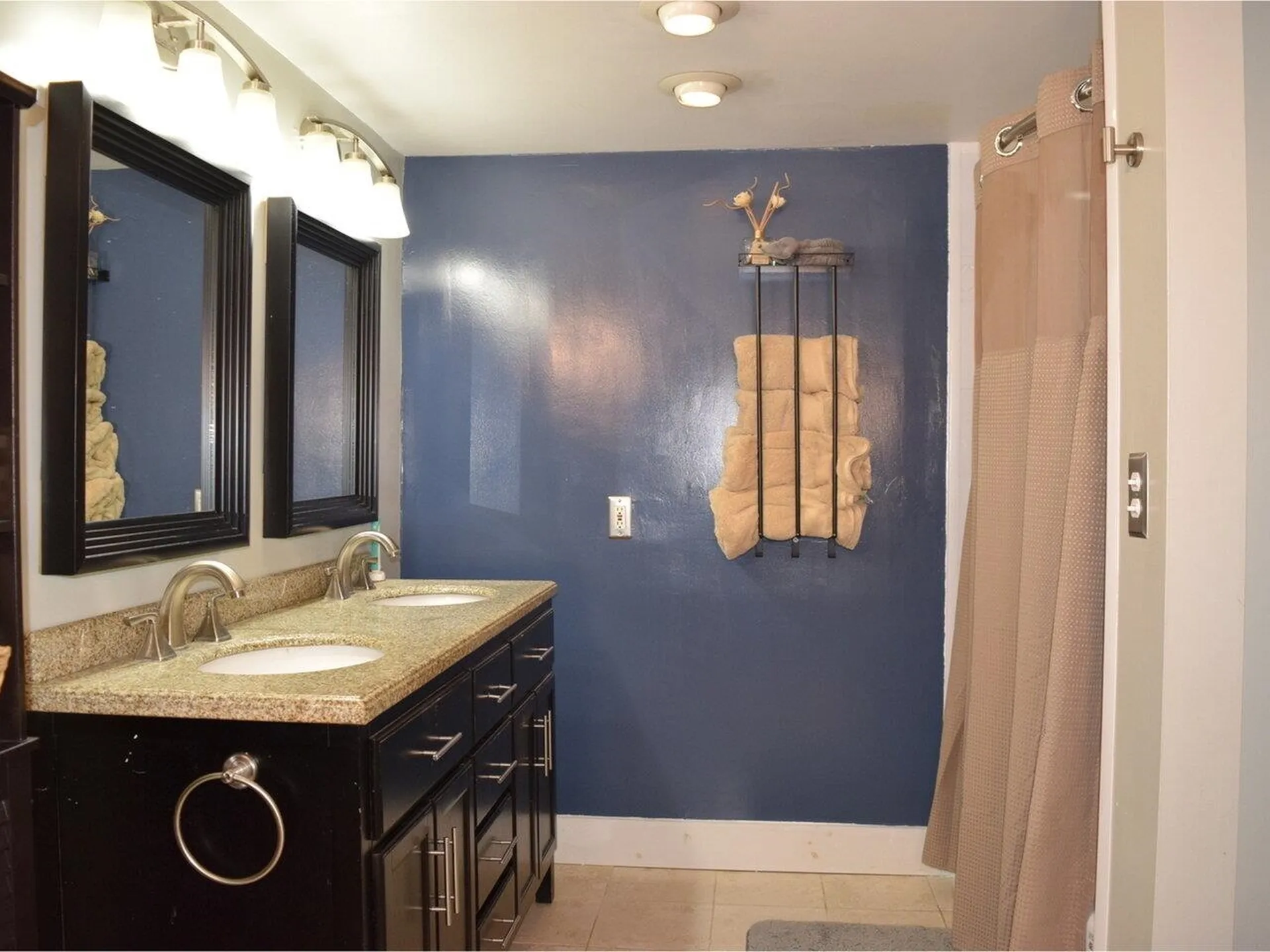 498 Sandy Birch Road Georgia VT 05468