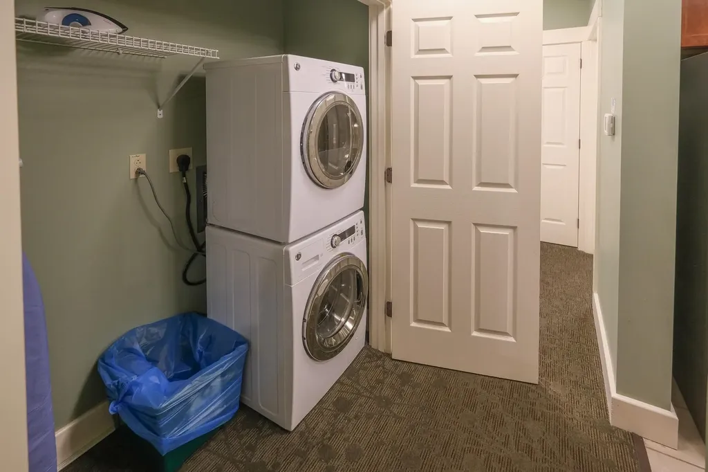 335/337 Qii Jackson Gore Inn Ludlow VT 05149