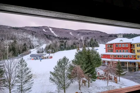 335/337 Qii Jackson Gore Inn Ludlow VT 05149
