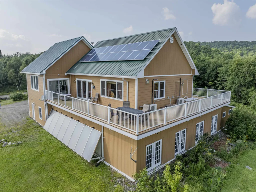 158 Angels Road Colebrook NH 03576