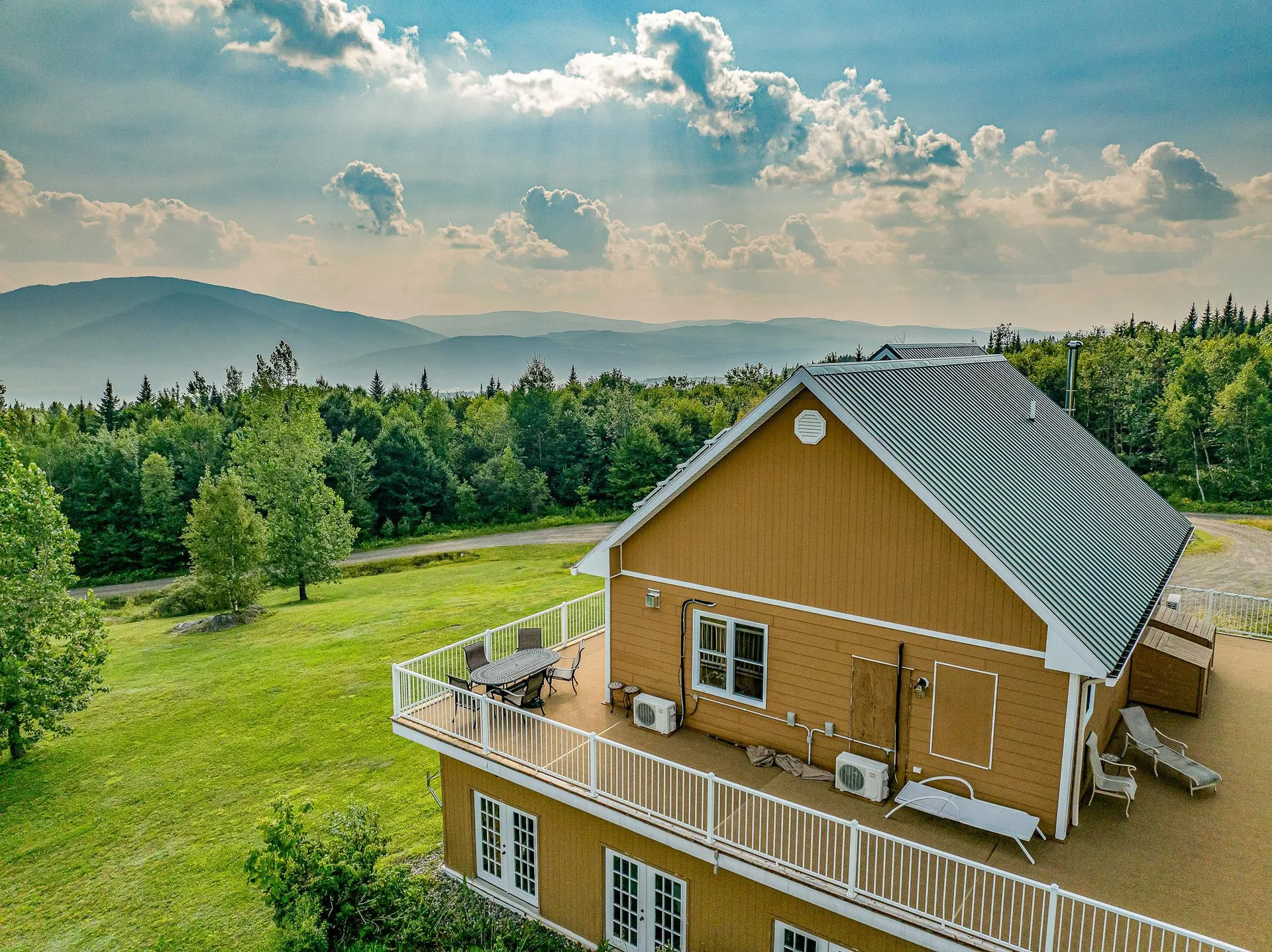 158 Angels Road Colebrook NH 03576