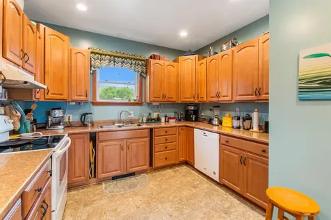 158 Angels Road Colebrook NH 03576