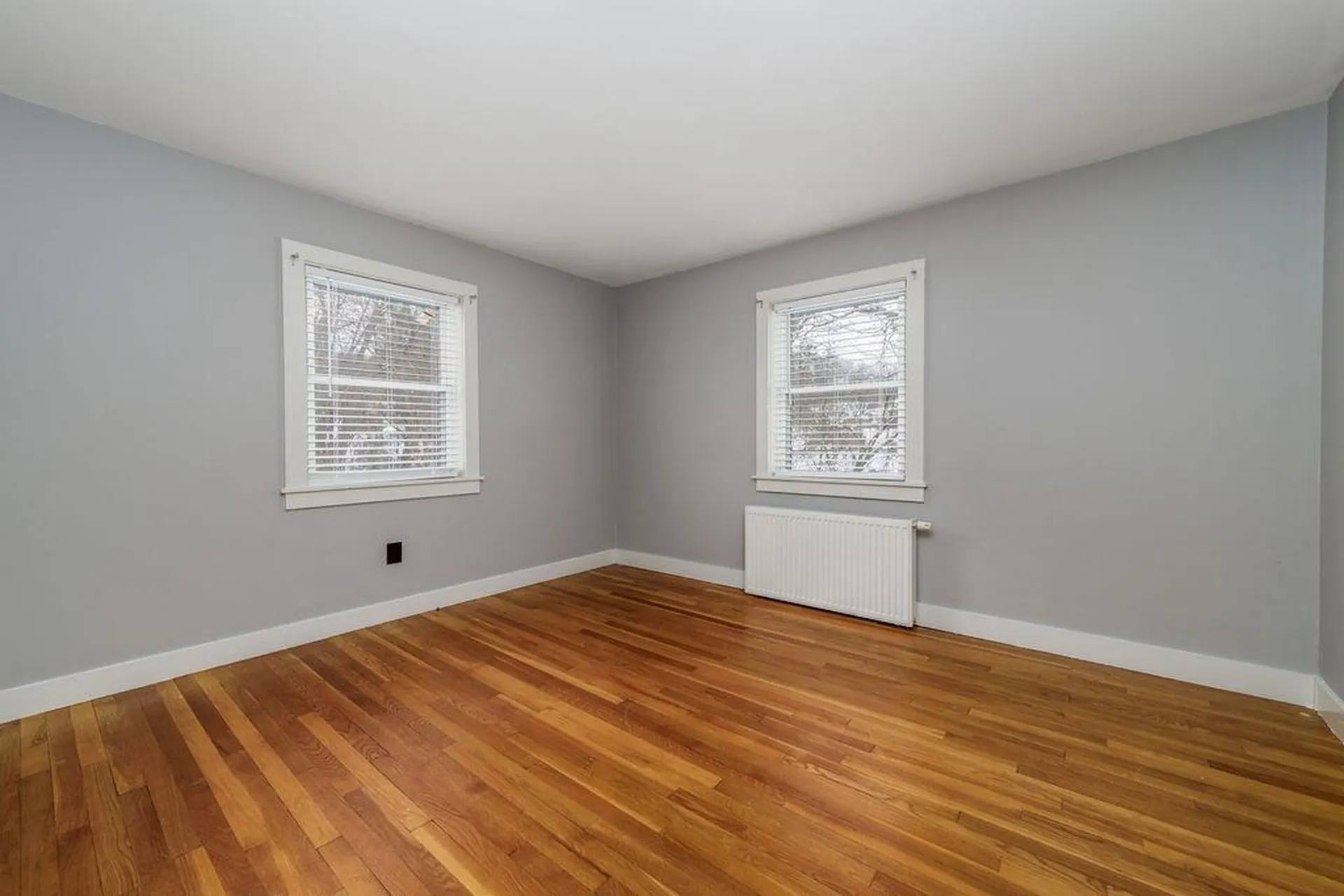 24 Ash Street Hartford VT 05001