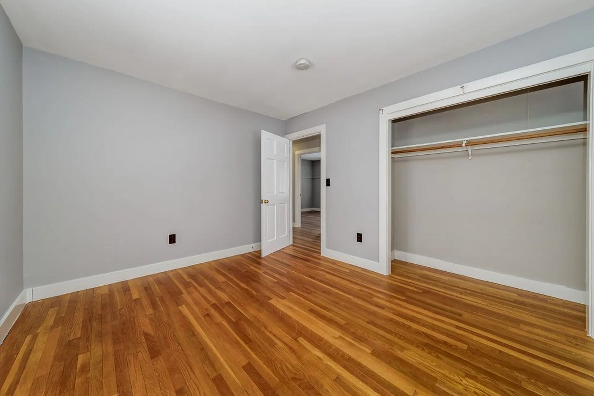 24 Ash Street Hartford VT 05001