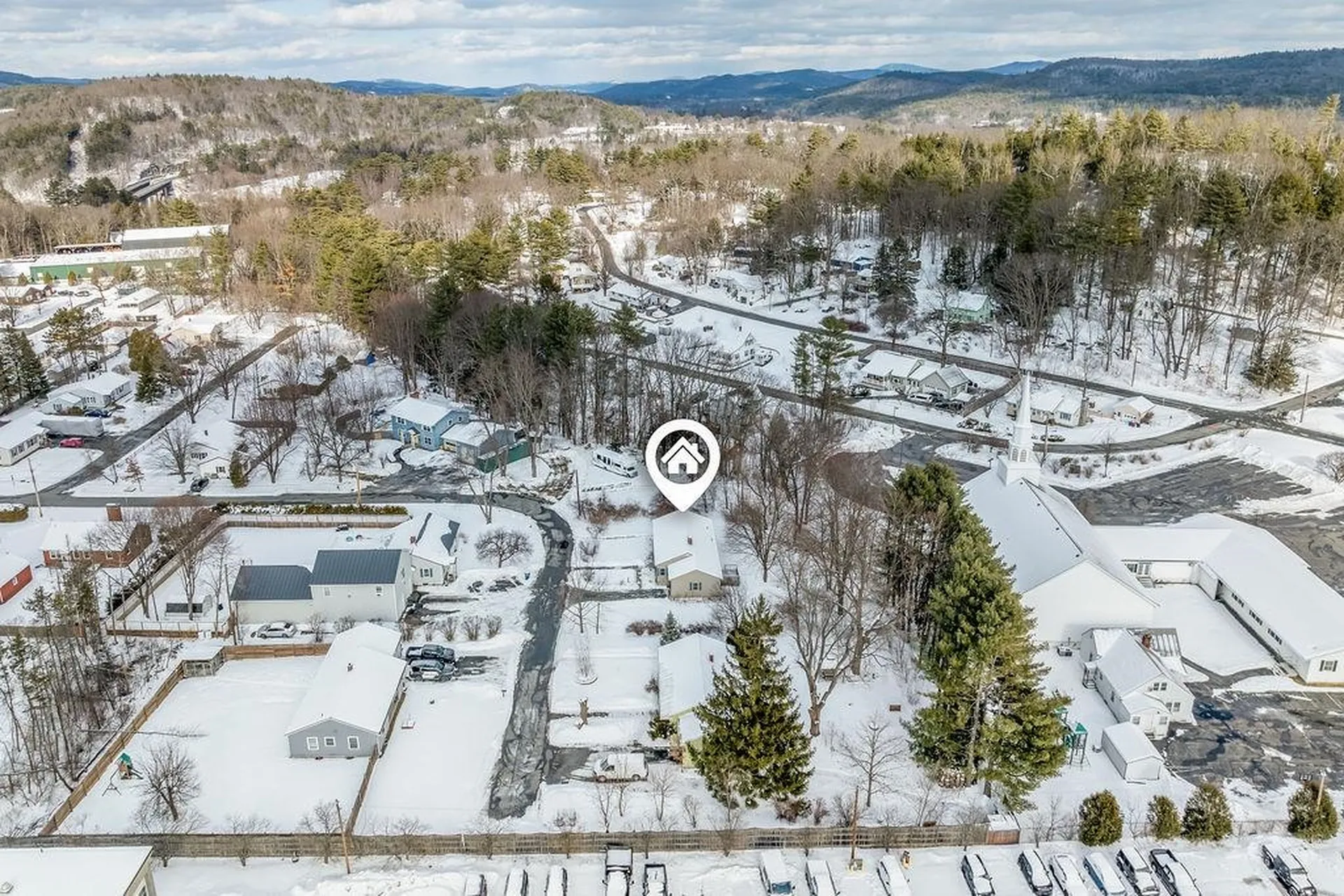 24 Ash Street Hartford VT 05001