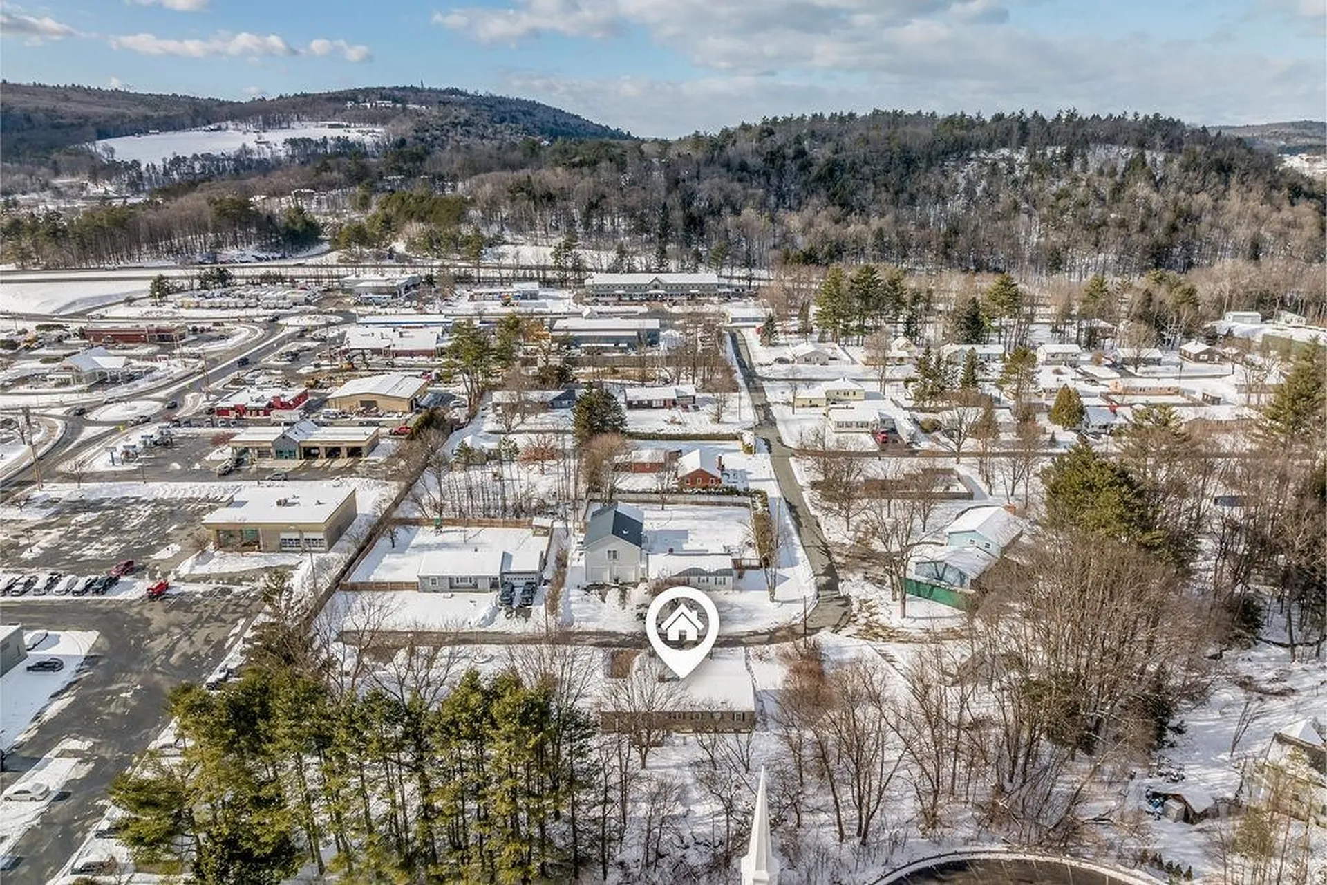 24 Ash Street Hartford VT 05001