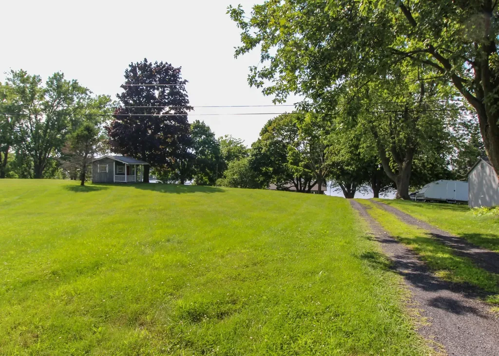 33 Heron Ridge Road South Hero VT 05486