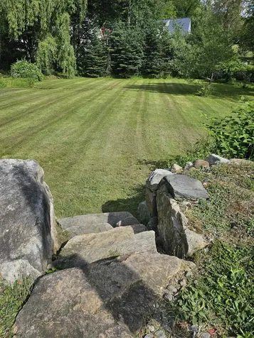 20 Spring Street Belmont NH 03220