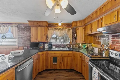776 Arnold District Road Brandon VT 05733