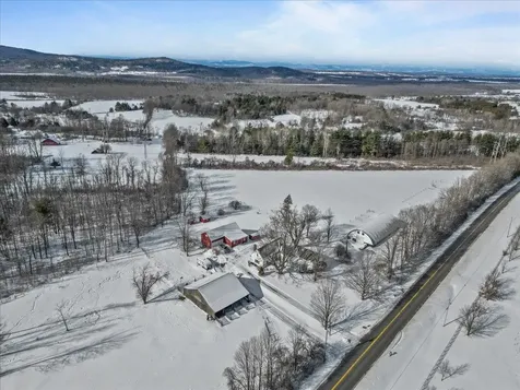 776 Arnold District Road Brandon VT 05733