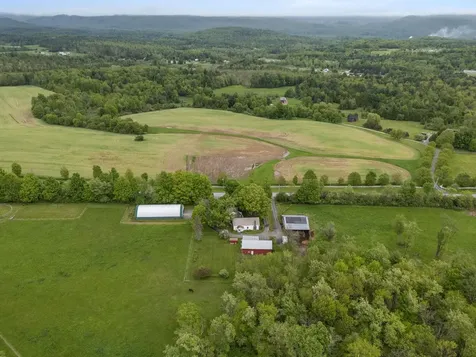 776 Arnold District Road Brandon VT 05733