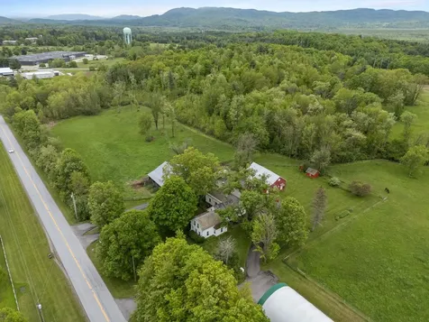 776 Arnold District Road Brandon VT 05733
