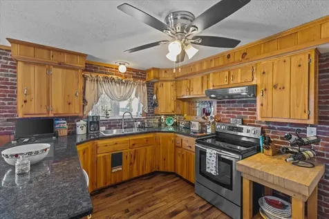 776 Arnold District Road Brandon VT 05733