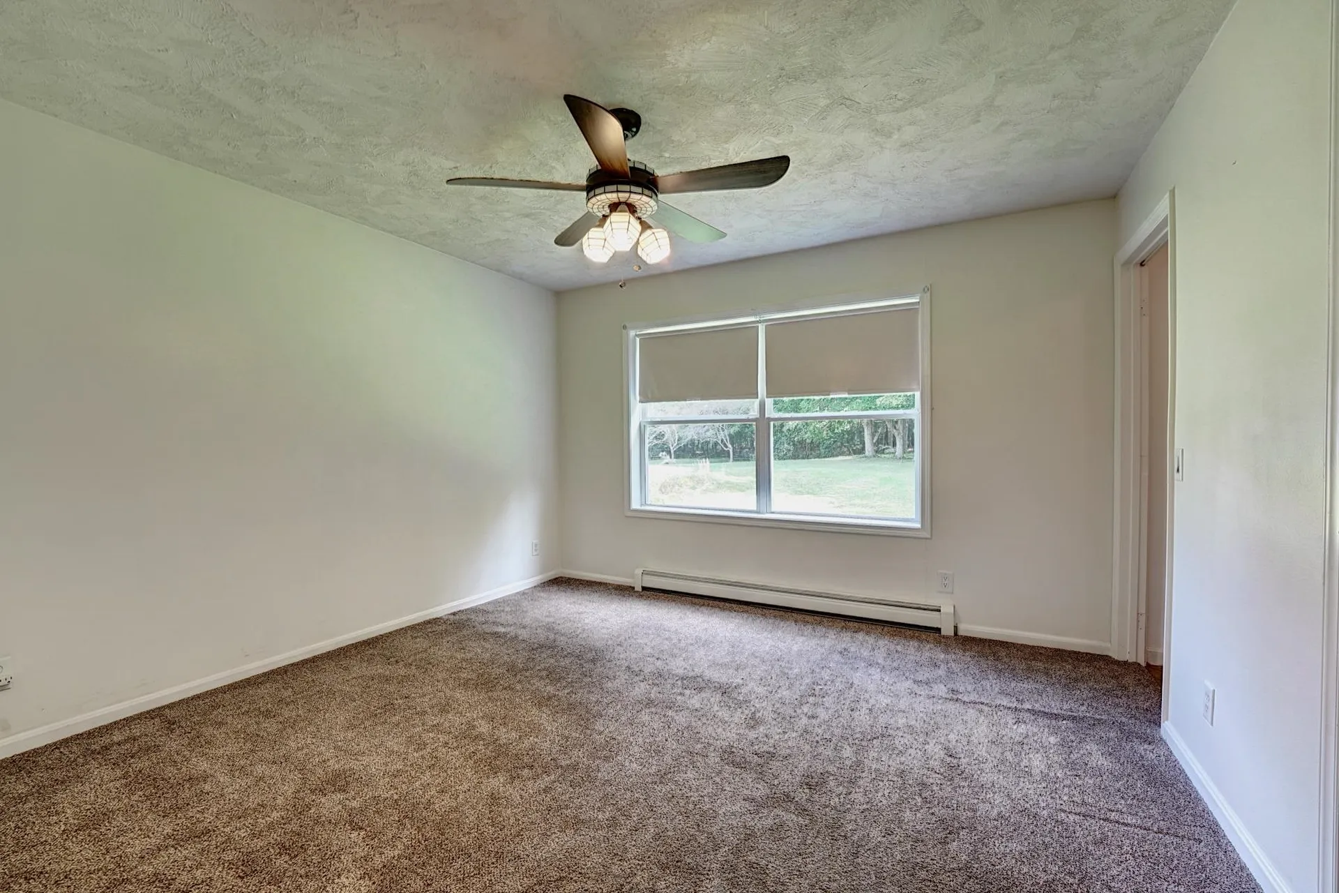 131 Walnut Avenue North Hampton NH 03862