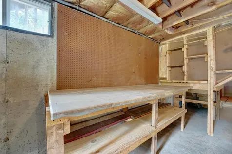 131 Walnut Avenue North Hampton NH 03862