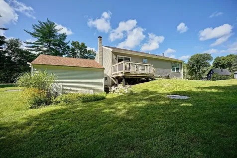 131 Walnut Avenue North Hampton NH 03862