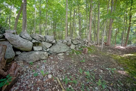 131 Walnut Avenue North Hampton NH 03862