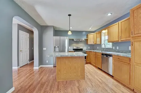 131 Walnut Avenue North Hampton NH 03862