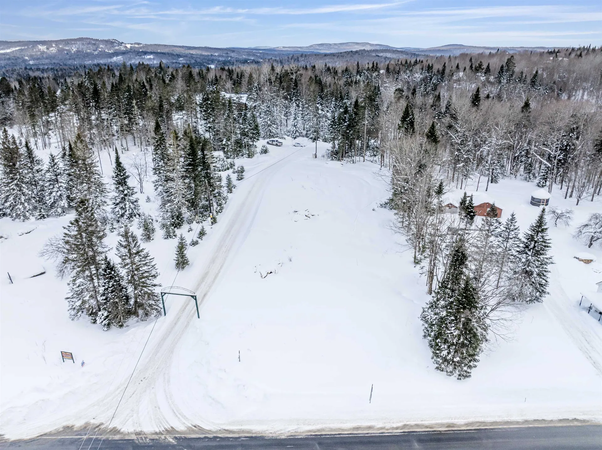 - Gp Boulevard Pittsburg NH 03592