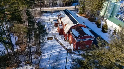 313 Maple Road Tamworth NH 03817