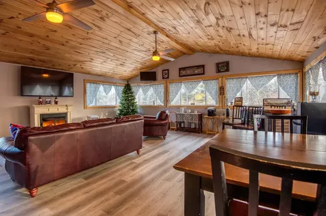 313 Maple Road Tamworth NH 03817