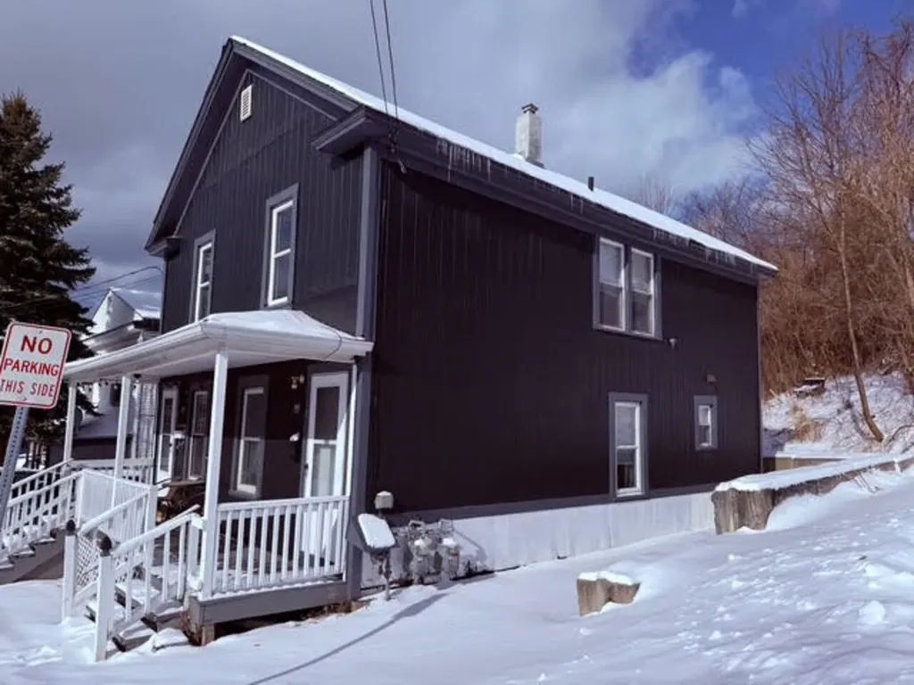 95 Union Street Winooski VT 05404