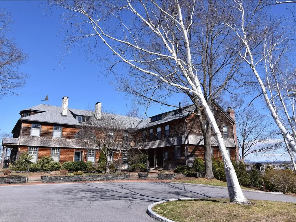 3412 Harbor Road Shelburne VT 05482
