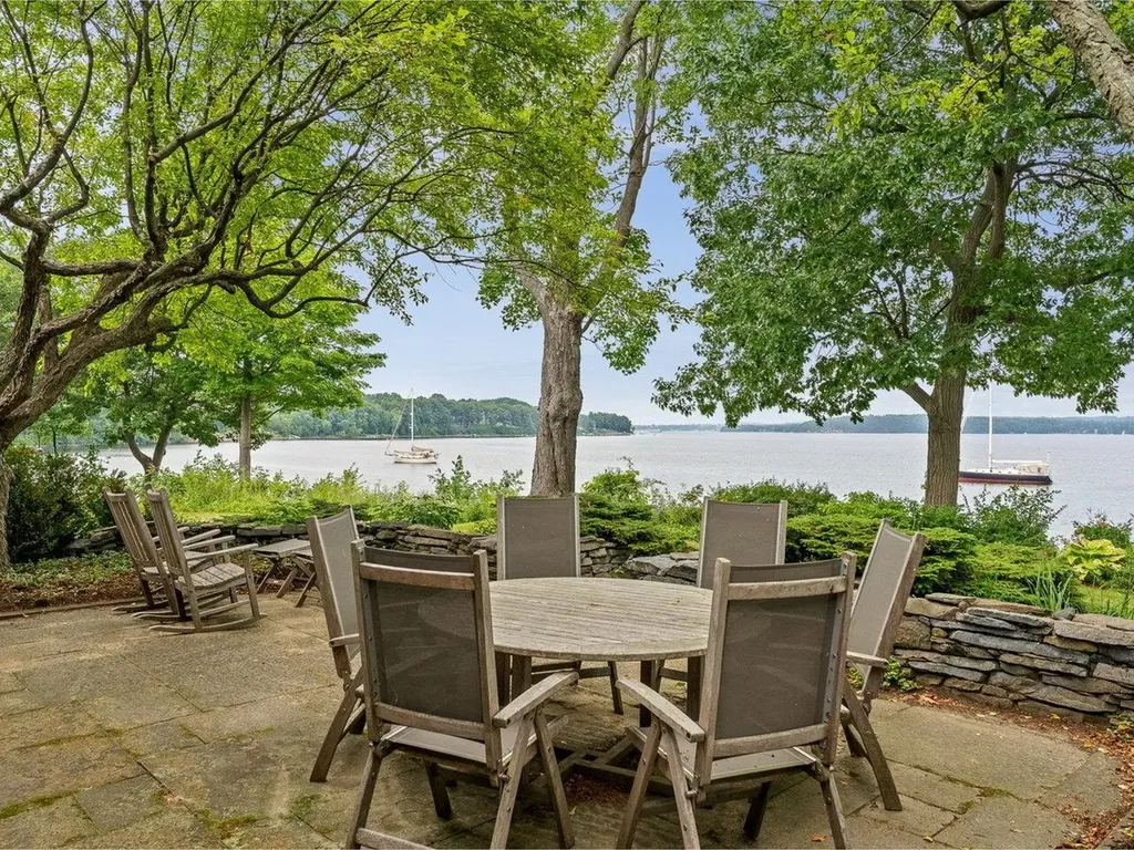 3412 Harbor Road Shelburne VT 05482