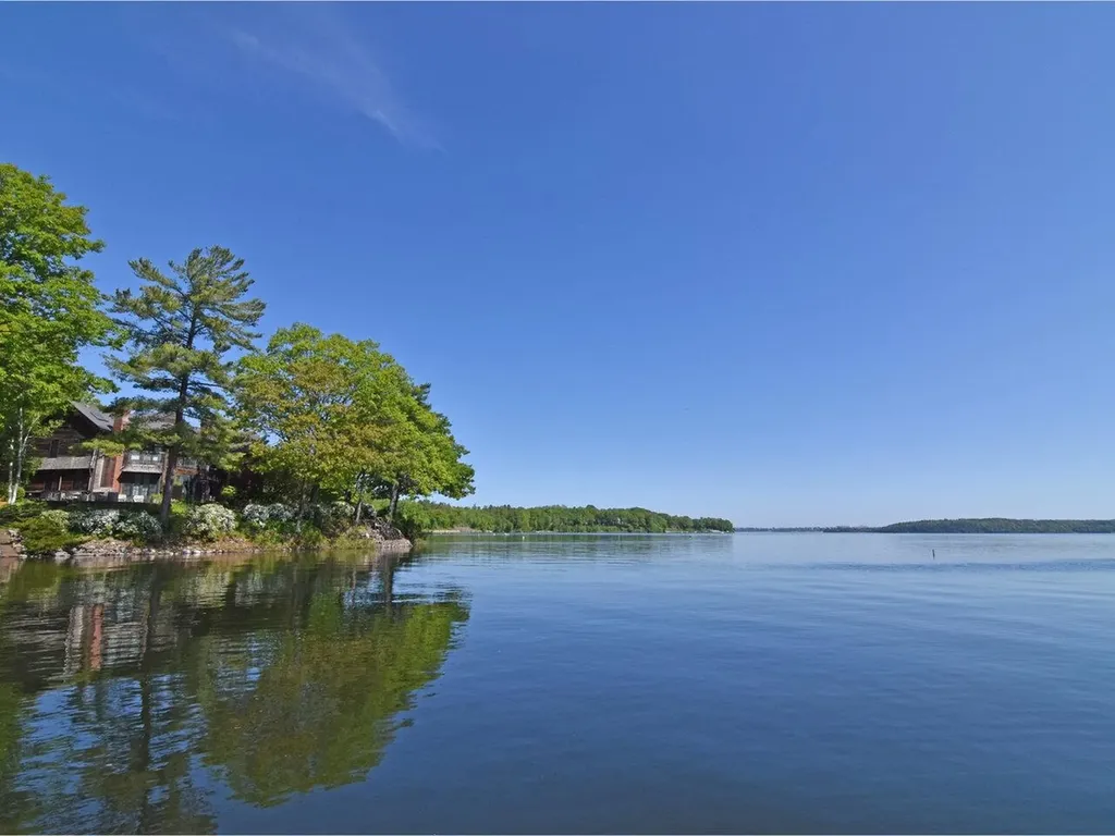 3412 Harbor Road Shelburne VT 05482