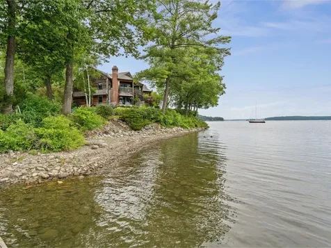 3412 Harbor Road Shelburne VT 05482