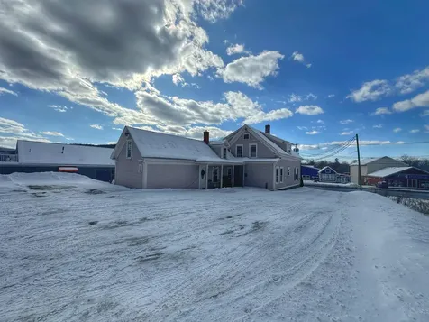 198 Washington Street Claremont NH 03743