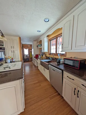 155 Gilman Pond Road Unity NH 03773