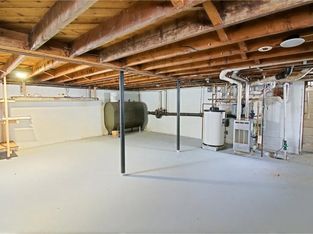 66 Hood Street Winooski VT 05404