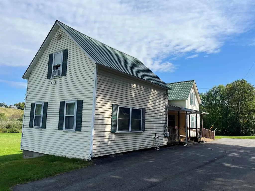 91 Clyde Street Newport City VT 05855