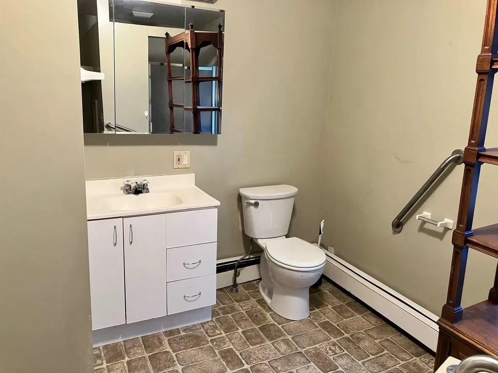 91 Clyde Street Newport City VT 05855