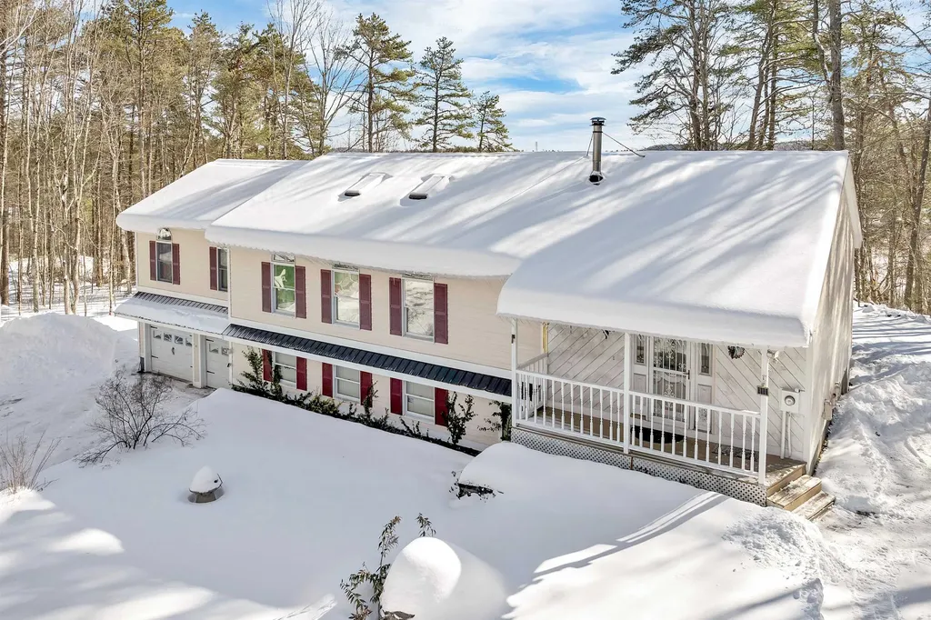 200 Pine River Path Effingham NH 03882