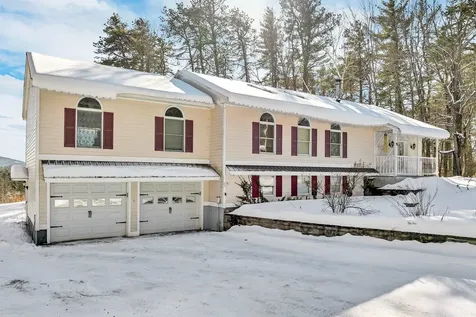 200 Pine River Path Effingham NH 03882
