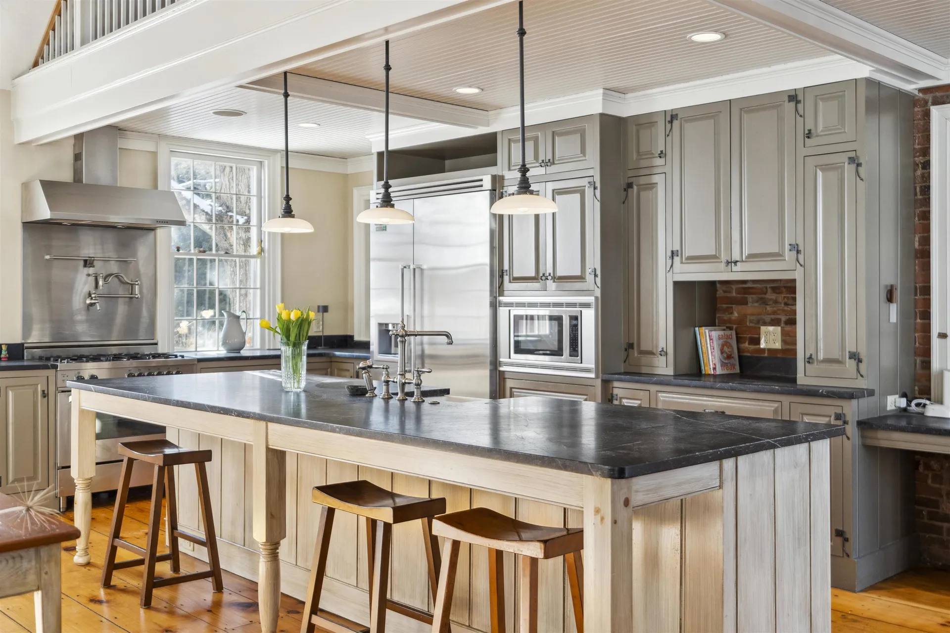 4945 South Road Woodstock VT 05071