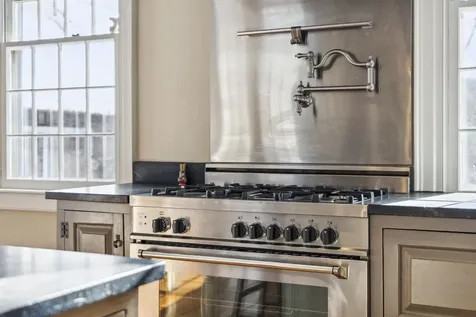 4945 South Road Woodstock VT 05071