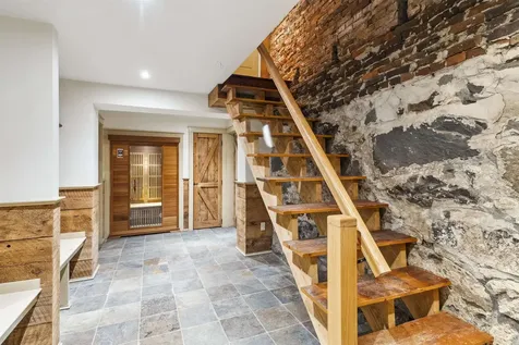 4945 South Road Woodstock VT 05071