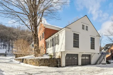 4945 South Road Woodstock VT 05071