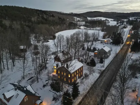 4945 South Road Woodstock VT 05071