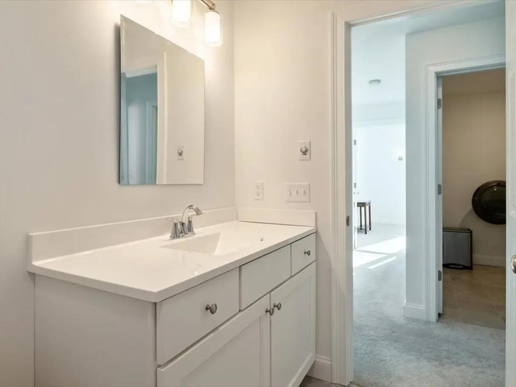 872 Harbor View Drive St. Albans Town VT 05478