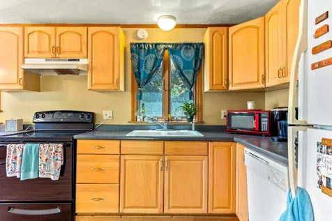 287-289 Milton Road Rochester NH 03867