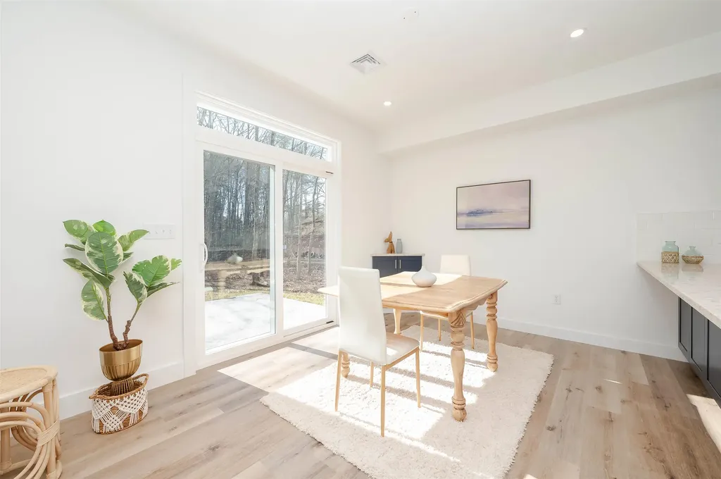 67 Bradstreet Lane Eliot ME 03903