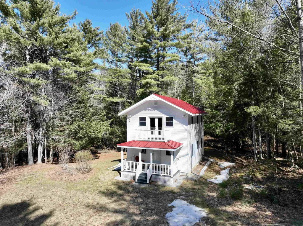 384 Stapelfeld Drive Ryegate VT 05042