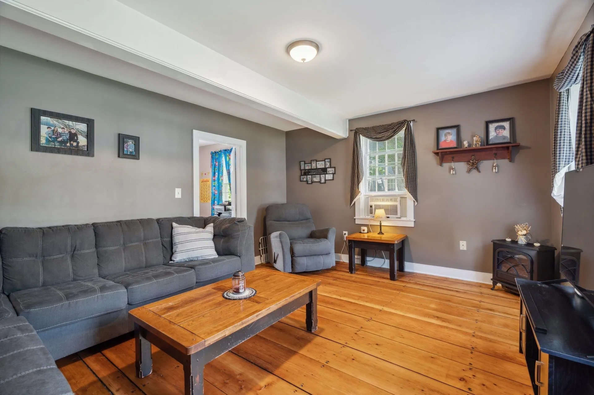 44 Upper Falls Road Weathersfield VT 05151