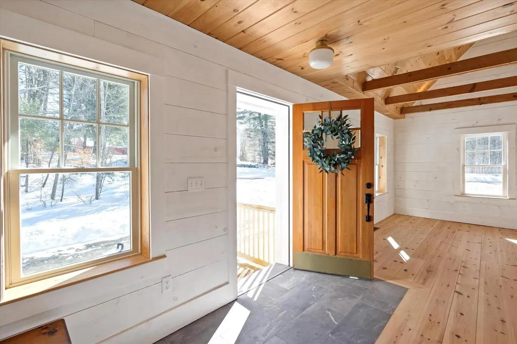 1191 Short Falls Road Epsom NH 03234