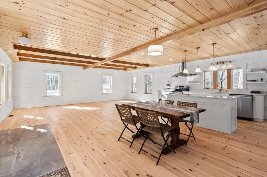 1191 Short Falls Road Epsom NH 03234