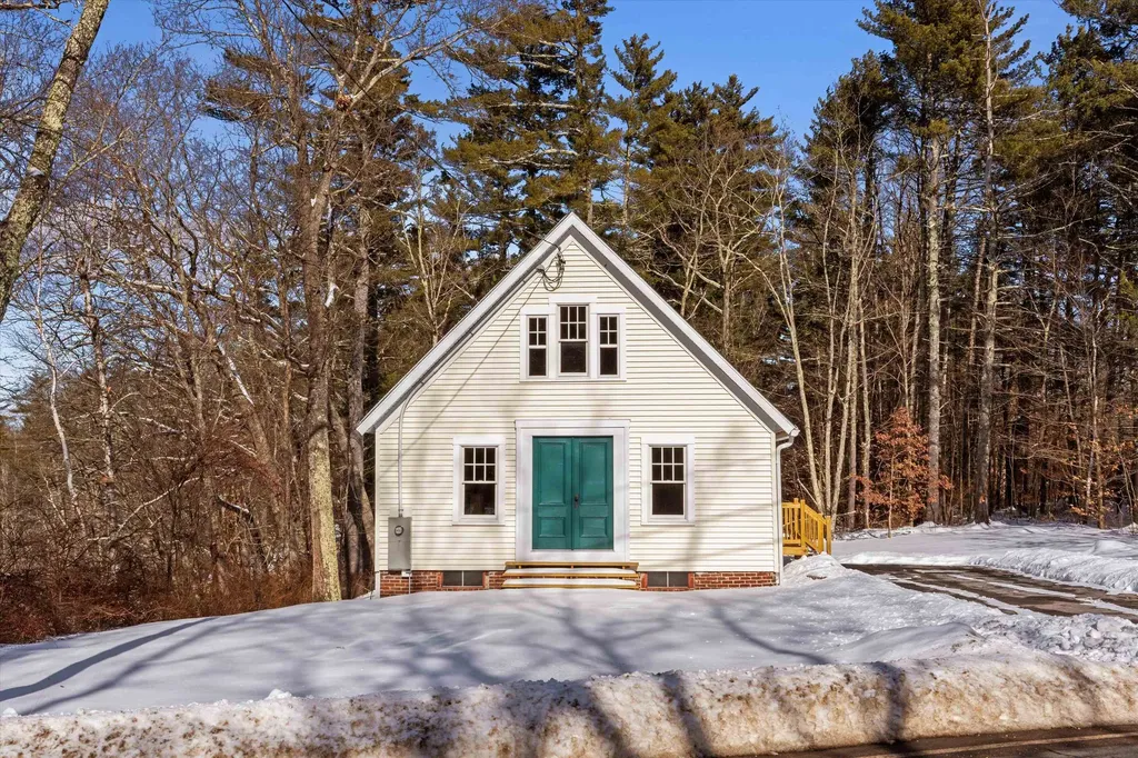 1191 Short Falls Road Epsom NH 03234